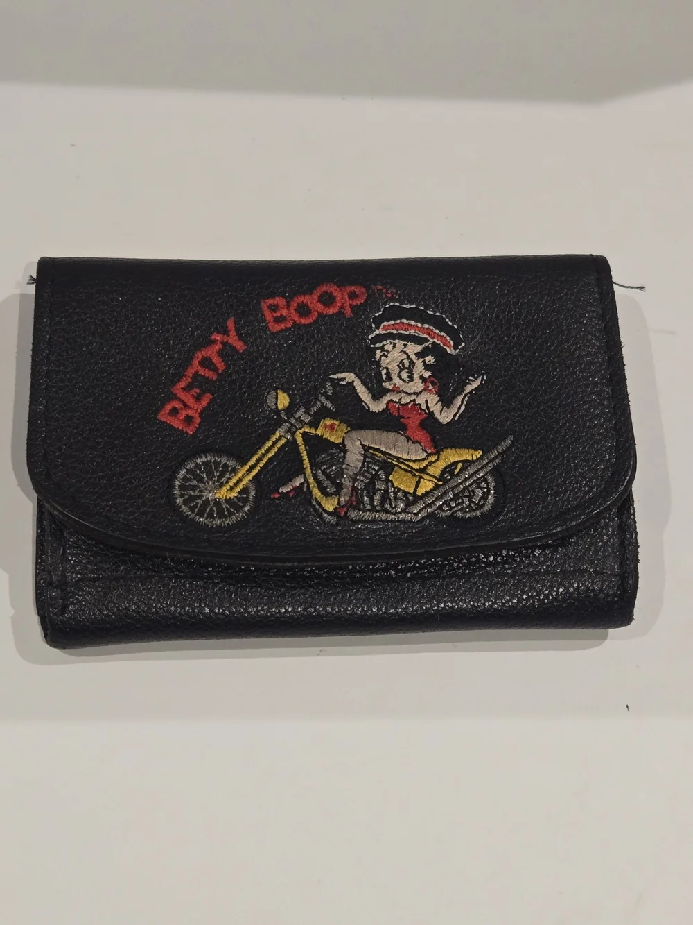 VINTAGE 1995 Betty Boop  Embroidered Snap Flap Black Leather Wallet ID Pocket